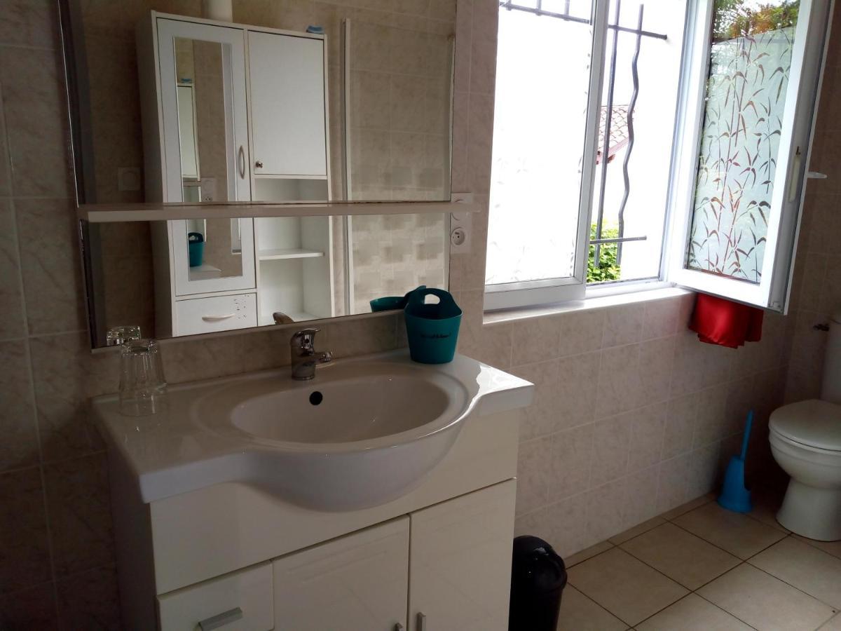 Gite Etxe Xuri Ossès Esterno foto